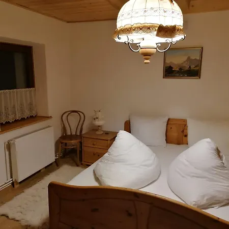 Haus Alpina 公寓
