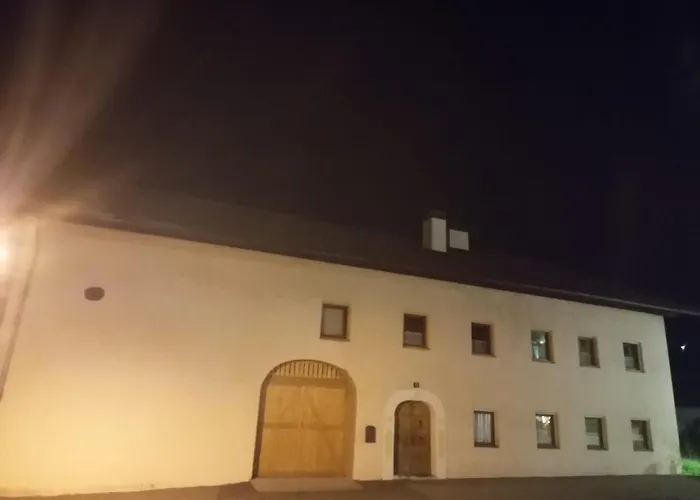 Haus Alpina Apartman *